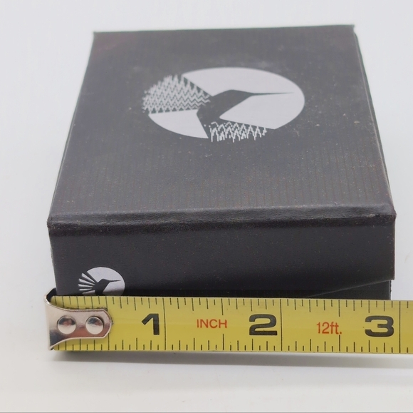 Colibri Branded Black Box with Hummingbird Logo 3x4 In - Picture 5 of 6